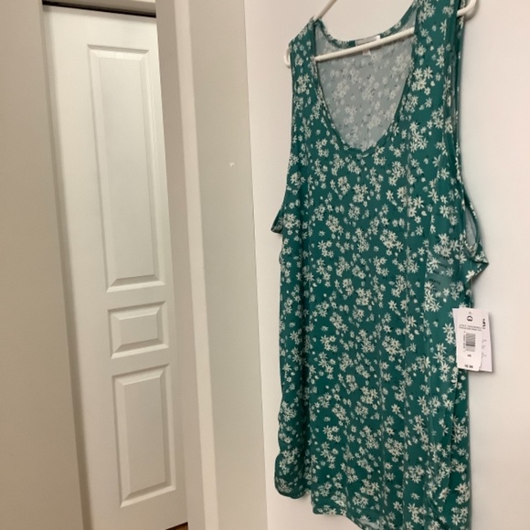 NWT Warehouse One Daisies Tank 4X - Picture 2 of 5